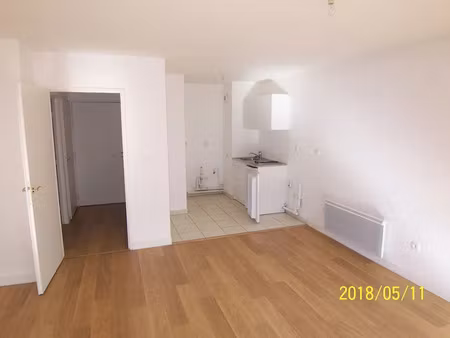 location appartement 1 pièce 38 m² à lievin (62800)  555 €