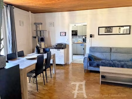 achat : appartement (06380)