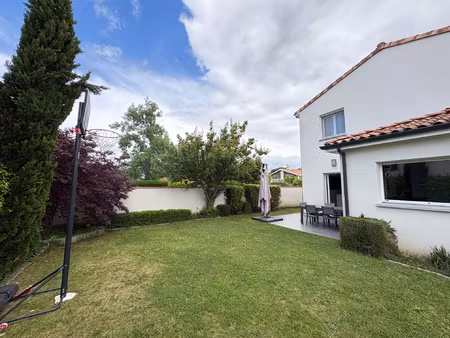 maison t5 avec garage et jardin 31270 frouzins