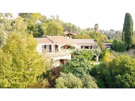 la gaude belle maison provençale de qualité à moderniser
