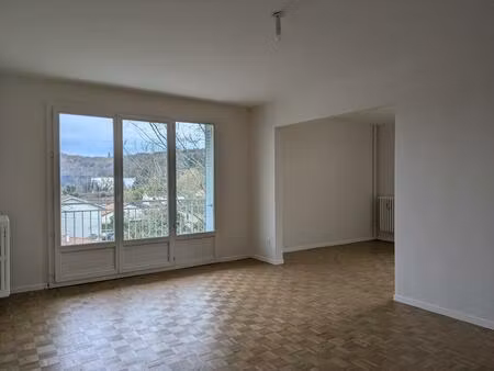 a louer - appartement t4 - inclus chauffage et eau