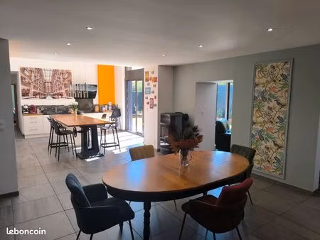 maison à vendre plein pied de 165m2