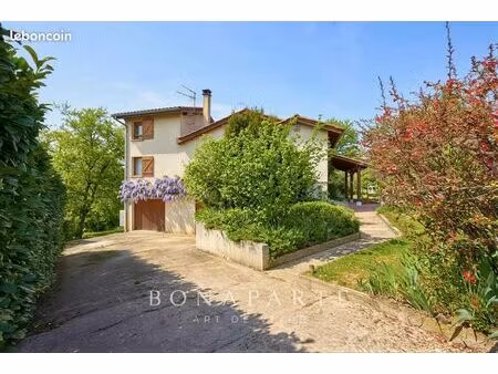 maison 6 pièces 146 m²
