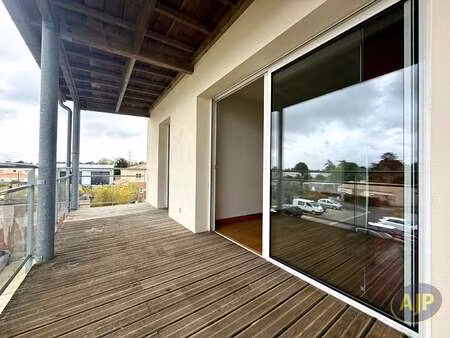 vente appartement 3 pièces à sainte-pazanne (44680) : à vendre 3 pièces / 82m² sainte-paza