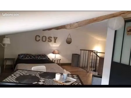 loue studio de 27 m2 pour étudiant  jeune couple ou travailleur