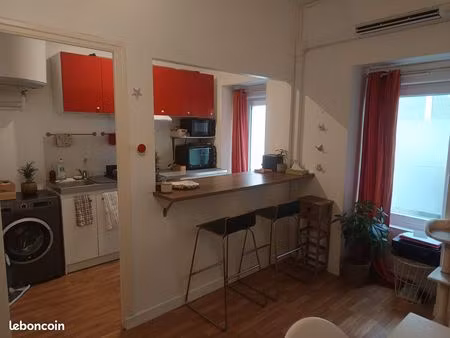 t1 étudiant proche isen