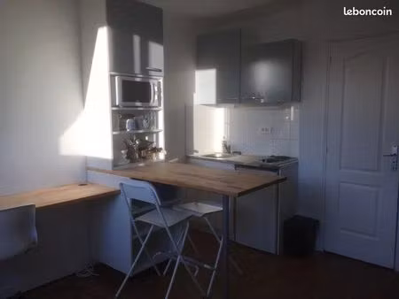 studio 1 pièce 14 m²