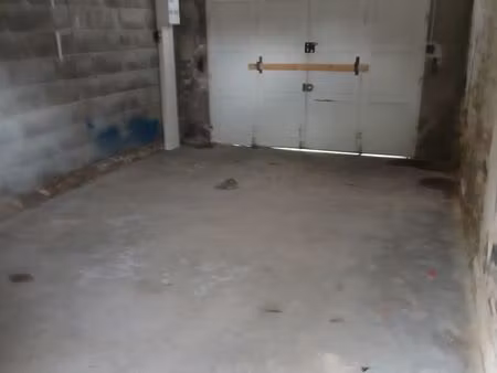 location garage centre ville parthenay