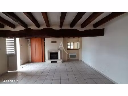 maison 3 pièces 74 m²