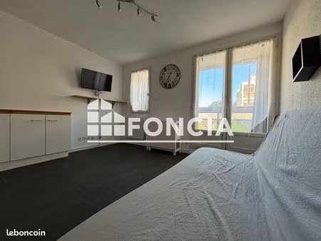 studio 1 pièce 22 m²