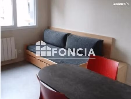 studio 1 pièce 18 m²
