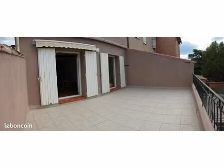 loue appartement t2 40 m² avec terrasse
