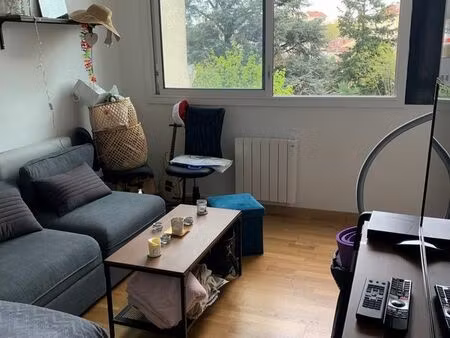 appartement 23 m2 meublé quartier montchat