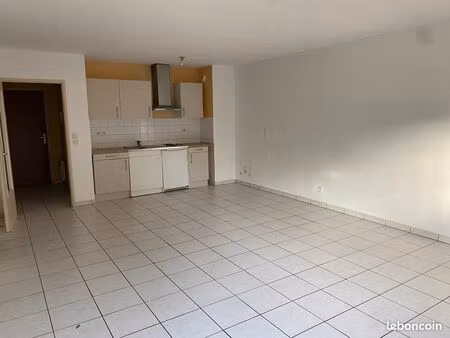 appartement 2 pieces - 55m²