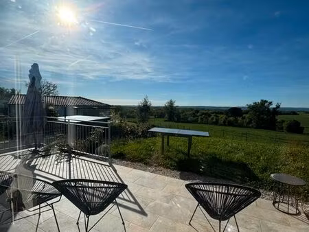 villa t4 de plain pied à louer