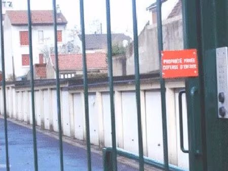 box a louer montreuil