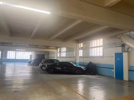 parking rue de vesle