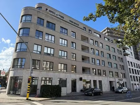 appartement à louer à antwerpen € 1.050 (lnytc) | zimmo