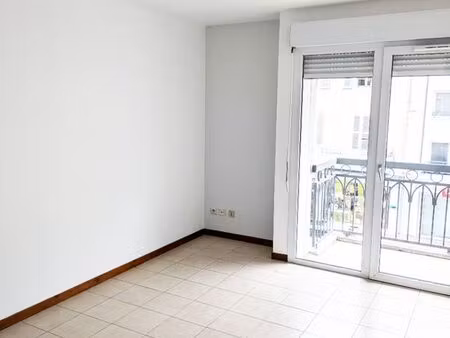 studio 1 pièce 20 m²