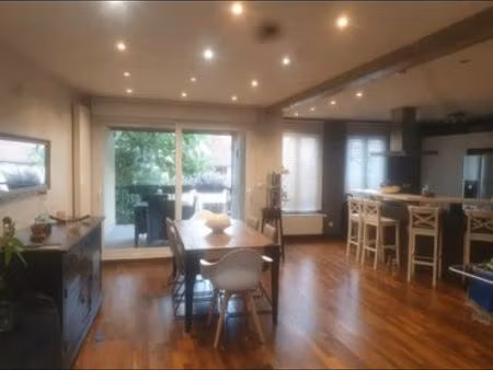 charmant t3 en duplex