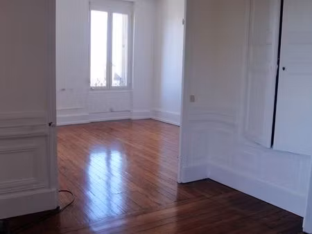 appartement t2