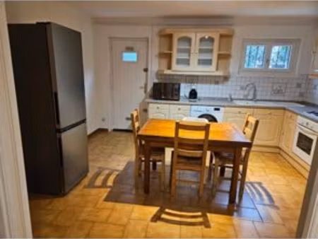 grand appartement de 75 m² meublé à louer