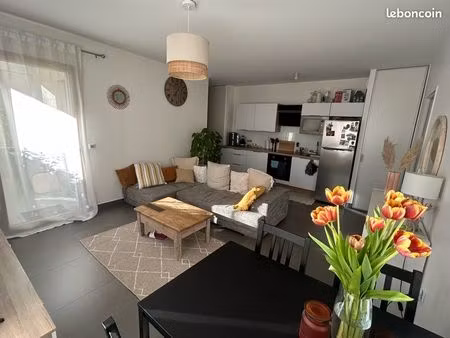? appartement t2 – 51 m² avec terrasse – caluire-et-cuire (le vernay) – dispositif pinel