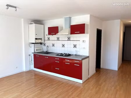 loue appartement f2 avec terrasse
