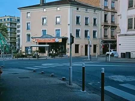 t3 hyper centre villefranche