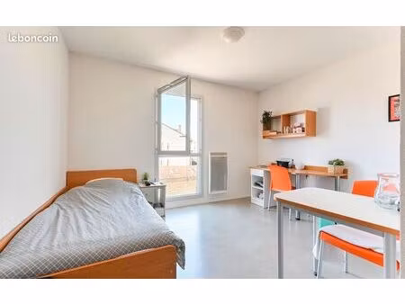 studio 1 pièce 20 m²