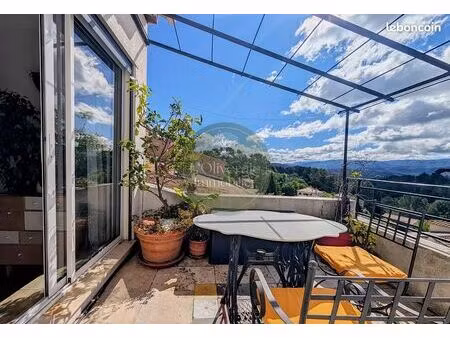 maison de village 5 pièces 90 m²