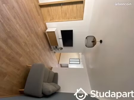 chambre 1 pièce 10 m²