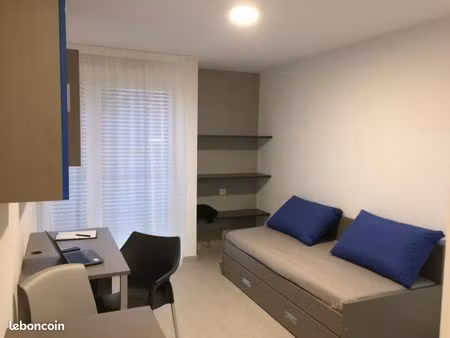 studio 1 pièce 19 m²