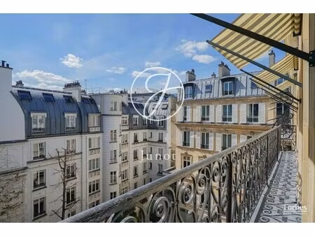 appartement de luxe à vendre dans le quartier lorette-martyrs