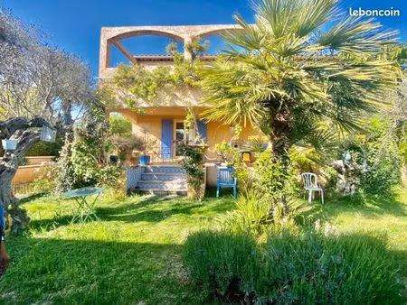 maison 6 pièces 180 m²