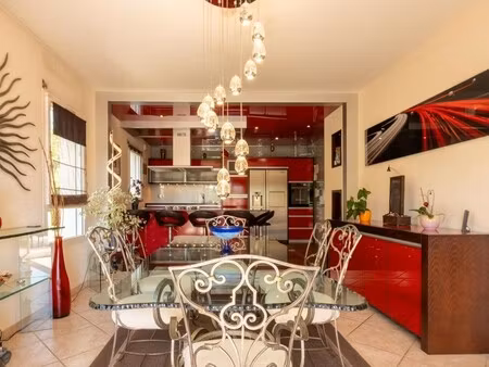 maison de luxe à vendre à vétraz-monthoux