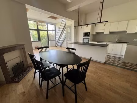 maison de luxe à vendre dans le quartier la glacière-mondésir