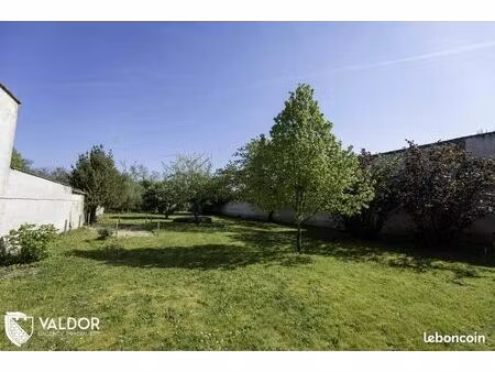 appartement 6 pièces 143 m²