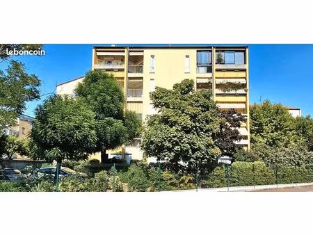 duplex 6 pièces 114 m²