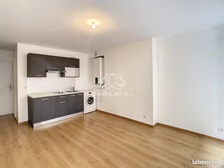 appartement 3 pièces 44 m²