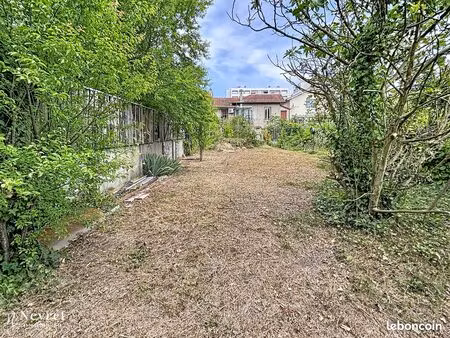 maison 5 pièces 111 m²