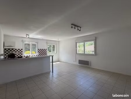 appartement 2 pièces 61 m²