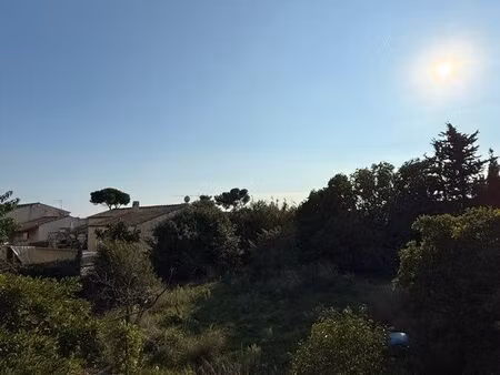 terrain constructible - 812m2