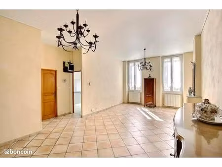 appartement 4 pièces 86 m²