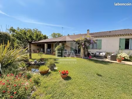 villa 5 pièces 98 m²