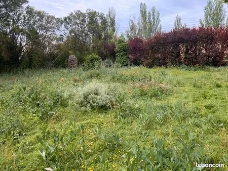 terrain 1 000 m² allauch