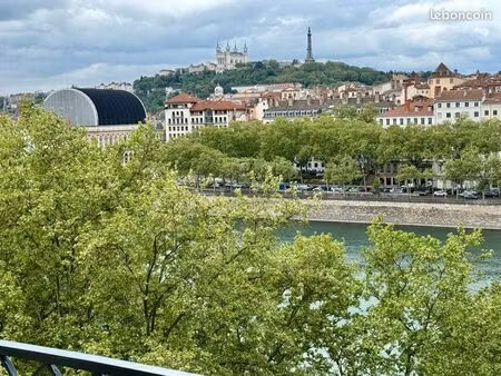 appartement à rafraîchir avec belle vue