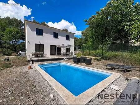 villa 5 pièces 120 m²