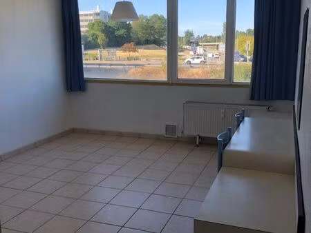 studio 27m2 à porte de lyon dardilly