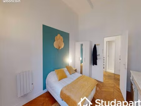chambre 1 pièce 11 m²